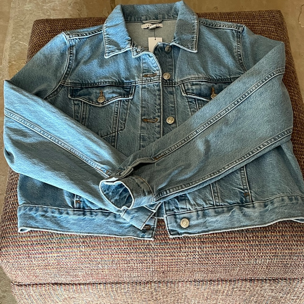Light blue Topshop denim jacket, never worn.